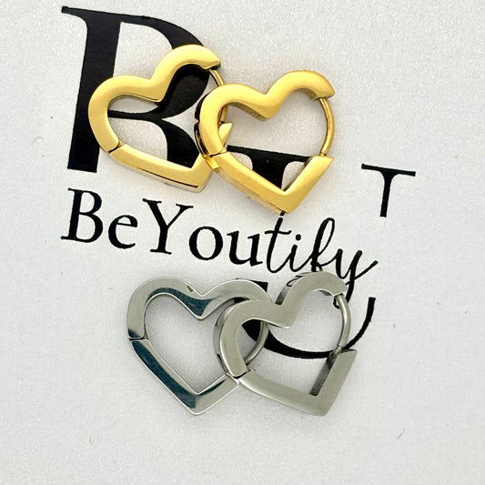 Heart hoop earrings in Silver or Gold tone. Stainless steel hypoallergenic E14